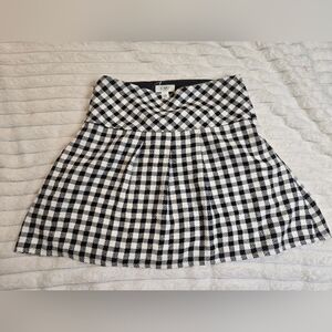 Chic Black and White Checkered Skirt